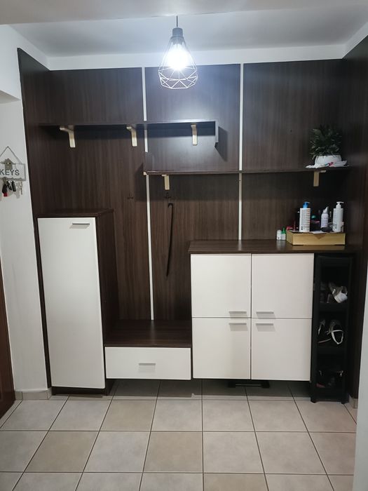 Dresing și mobilă hol