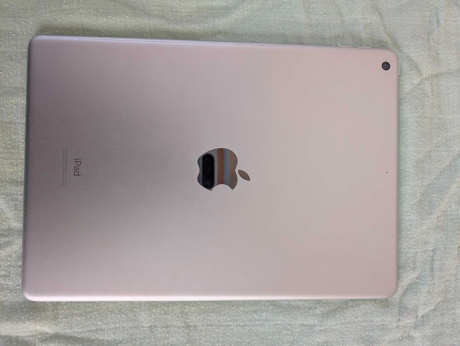 Айпад 9 поколения 64 гиг