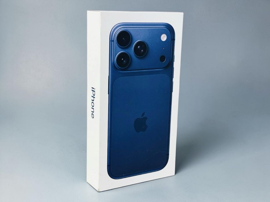 Apple iPhone 17 Pro Max 256GB Deep Blue НЕРАЗПЕЧАТАН! Гаранция!