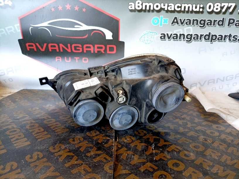 Десен фар Volkswagen Polo 2005