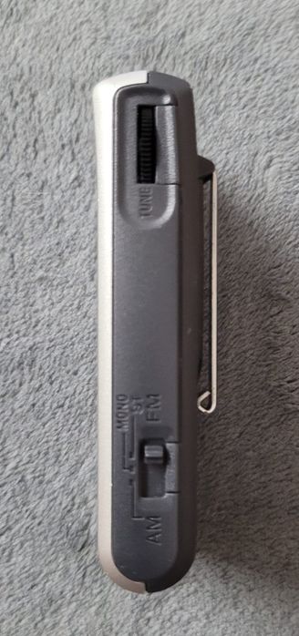 Radio Sony srf  s84