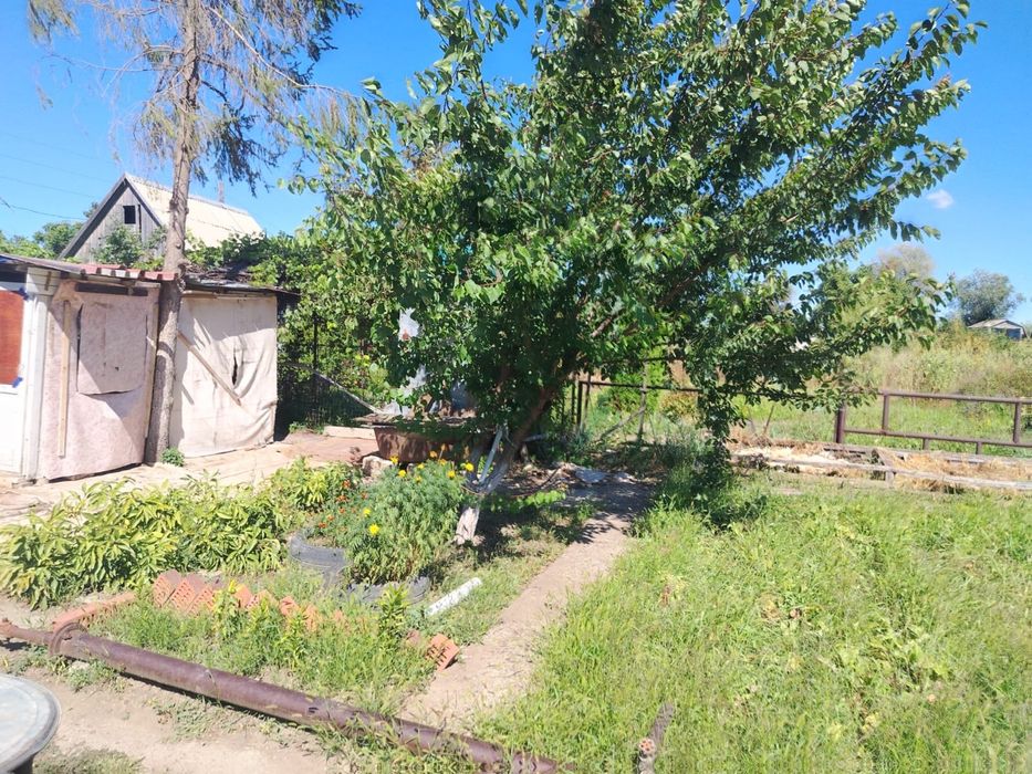 Продам дачу в хорошем районе