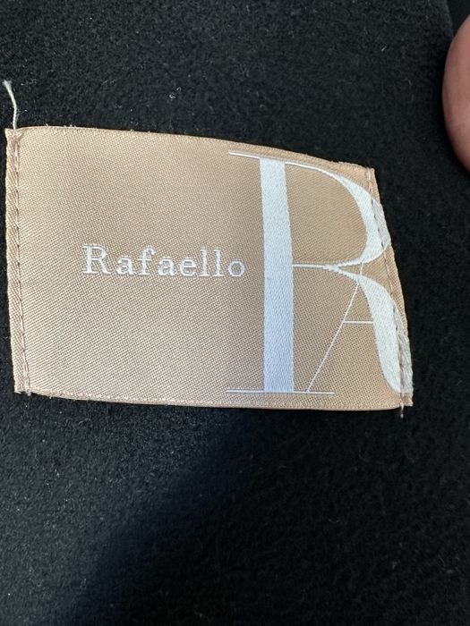 44разм пальто сатылады