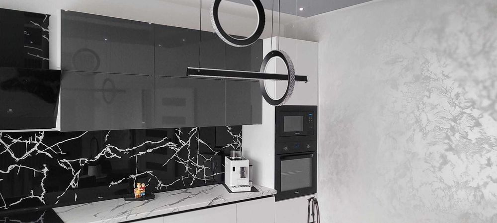 Vând duplex ultrafinisat