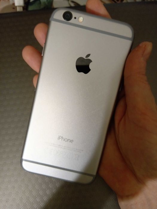iPhone 6 в отличном состоянии