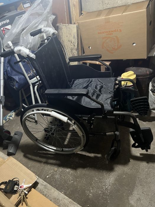 Инвалидная коляска