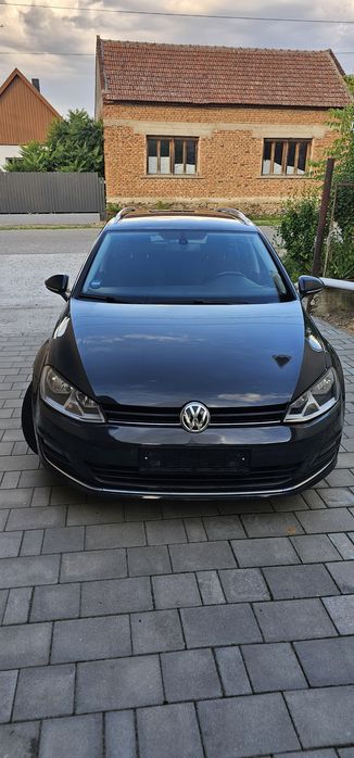 Volksvagen Golf:7 Highline  2.0TDI  150ps  E.5