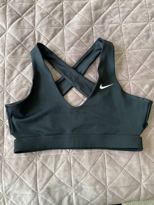 Бюстиета Nike размер S