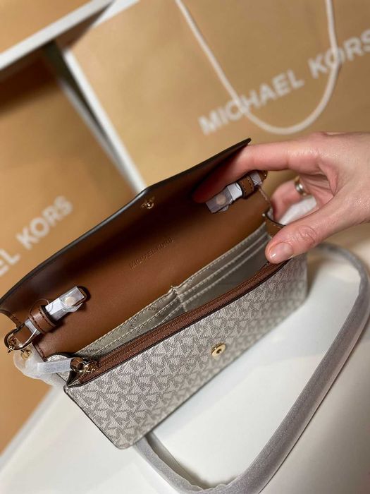 Оригинални чанти Michael Kors