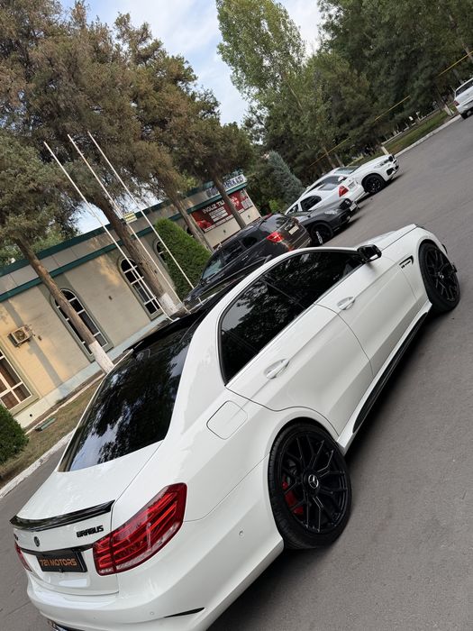 Mercedes Benz W212 E350  Brabus Body Kit Obves