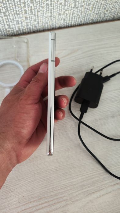 Samsung galaxy s21 8/256