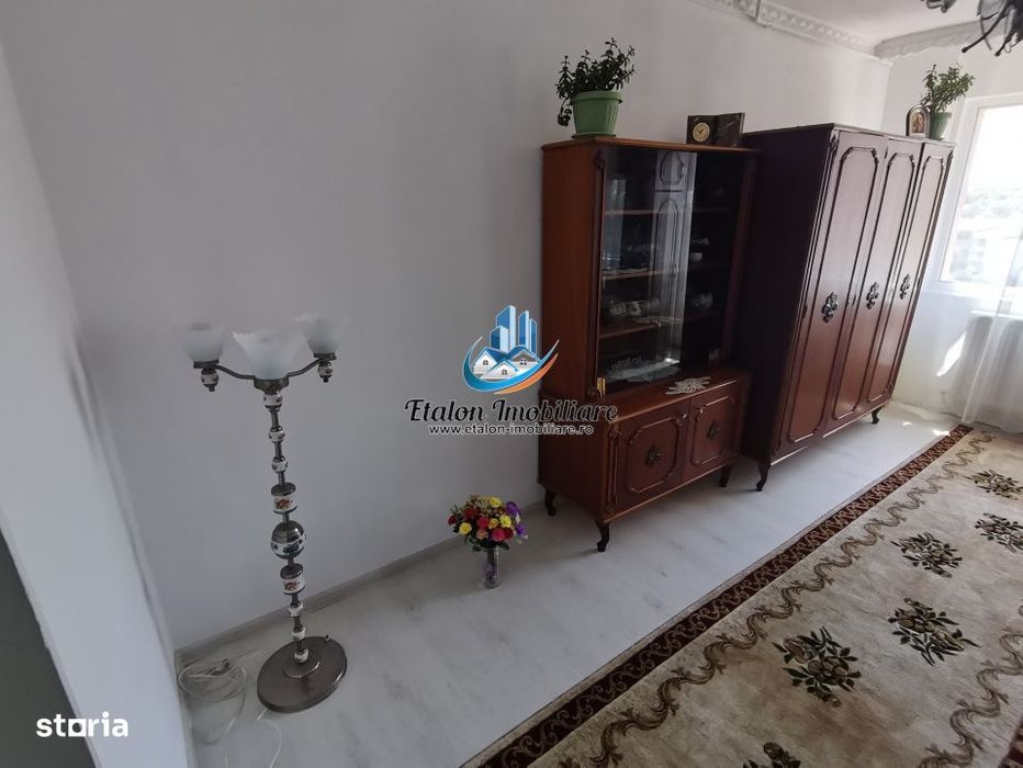 Apartament 4 camere, decomandat, 65 mp, Calea Romanului - Rate — fotografia 3