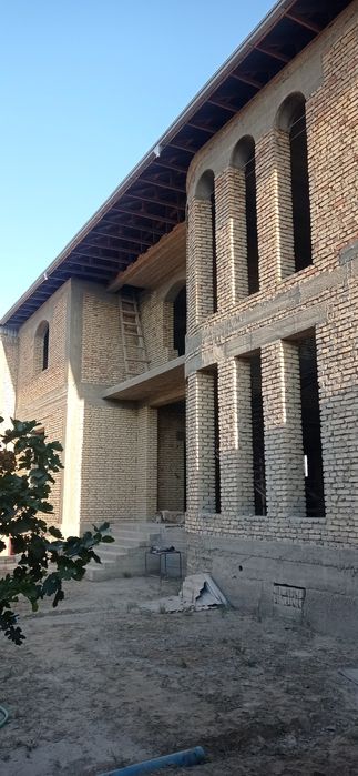 Продается не достройний участка. В гореде