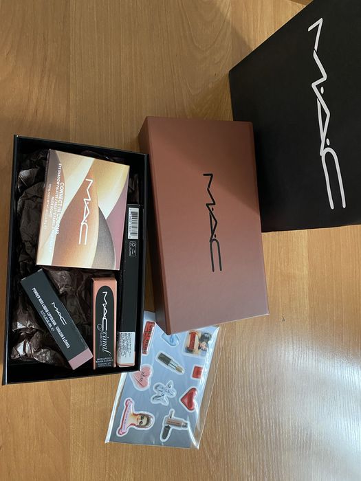 Продам тени от MAC