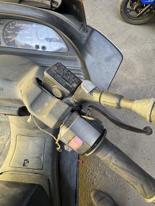 Макси Скутер Yamaha Majesty