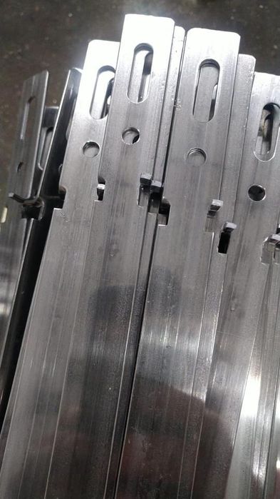 Montanti, cofraje doka, lana, bride, spade, tije, cravate, vincluri