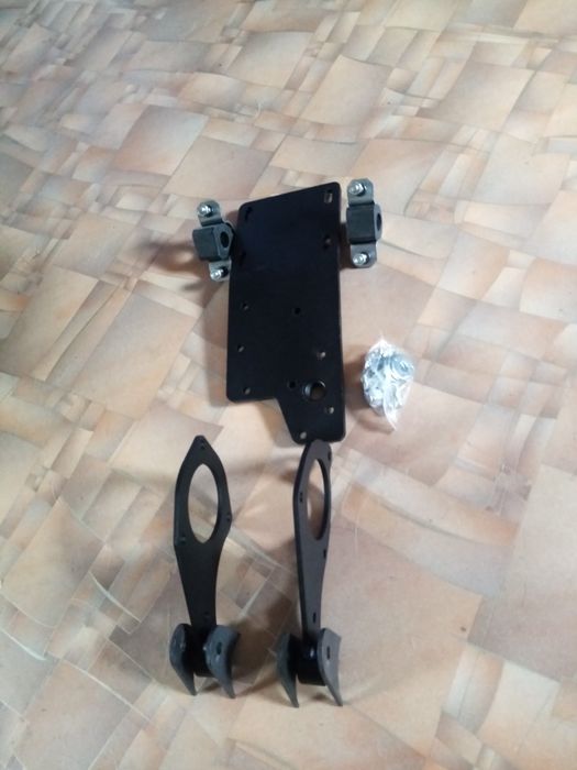 Крепление переднего моста а/м Нива за балку