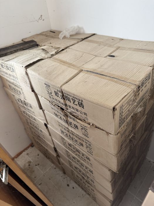 Продавам декоративни тухлички/