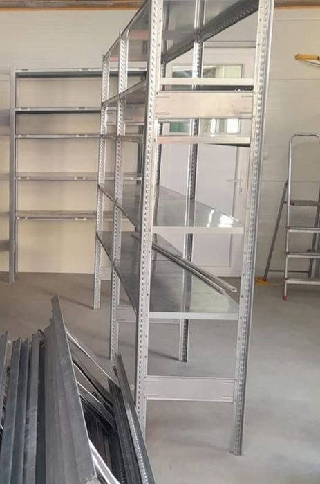 Rafturi metalice zincate la cela mai mic preț din Român