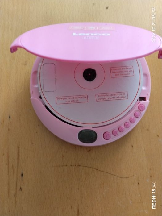 Дискмен Lenco cd-011pk