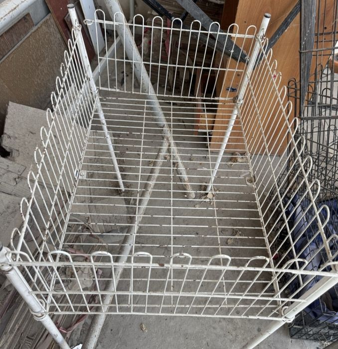Продажа железной корзинки для магазина .