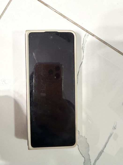 Samsung Galaxy Z Fold 5