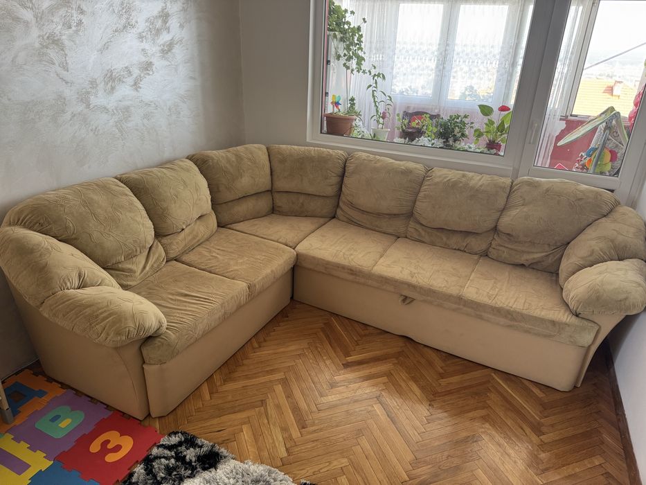 Ъглов диван 210 × 270 см – бежов, с ракла