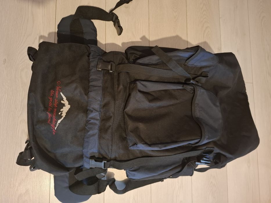 Vand rucsac drumetie Adventurer capacitate mare( 88L)