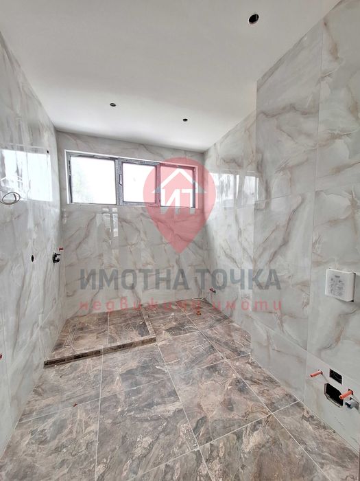 Продава се Къща в Асеновград - 420 кв.м за 474 €/кв.м - Снимка #6
