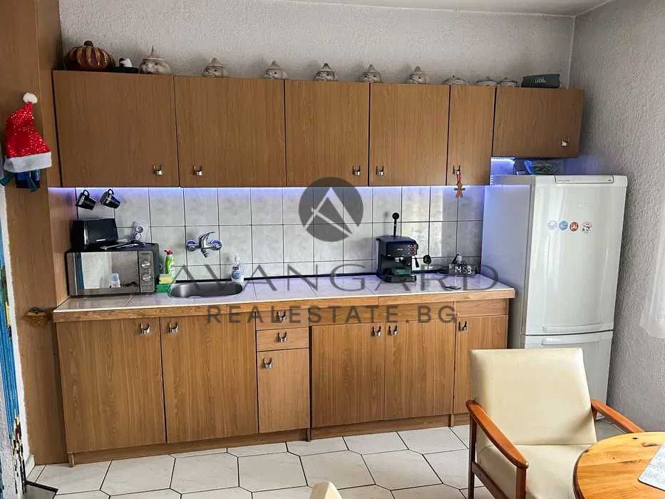 оф.24987 Тристаен обзаведен с реална квадратура/ Тракия