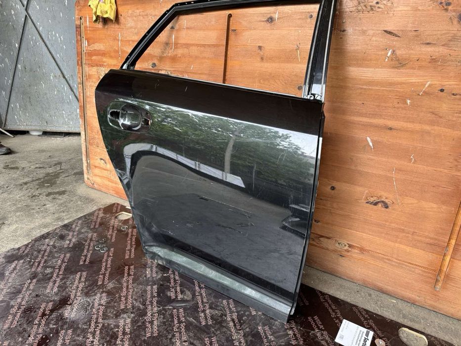 Врата за Тойота Авенсис/Toyota Avensis