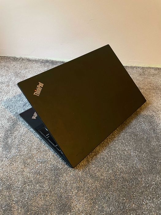 Lenovo ThinkPad T590 - i5-8365u, 8GB RAM DDR4, 256GB NVMe M.2 SSD, 15.6'' IPS FHD