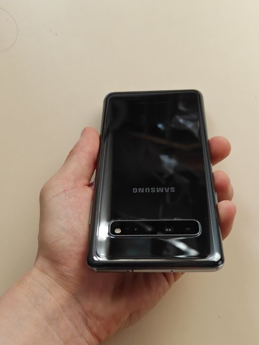 Samsung S10 256 gb 5G android 11 корейский