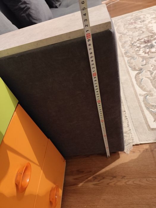 Продам Диван и ковер.  СРОЧНО!!! Торг уместен