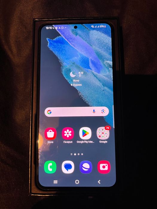 Продавам Samsung Galaxy S21+ 256GB + подарък Galaxy Watch 4