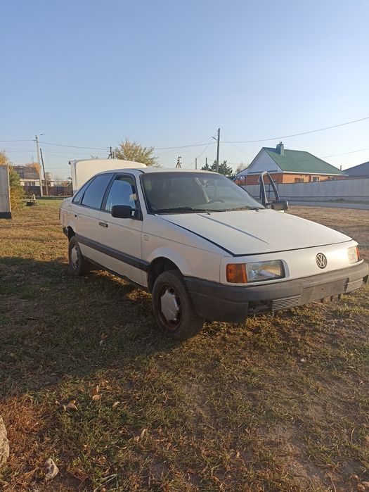Пасат б3 продам .