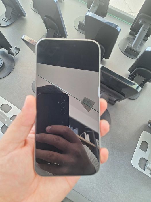 SKIDKA 5% Iphone 15 Pro Max 256 gb Natural Titanium