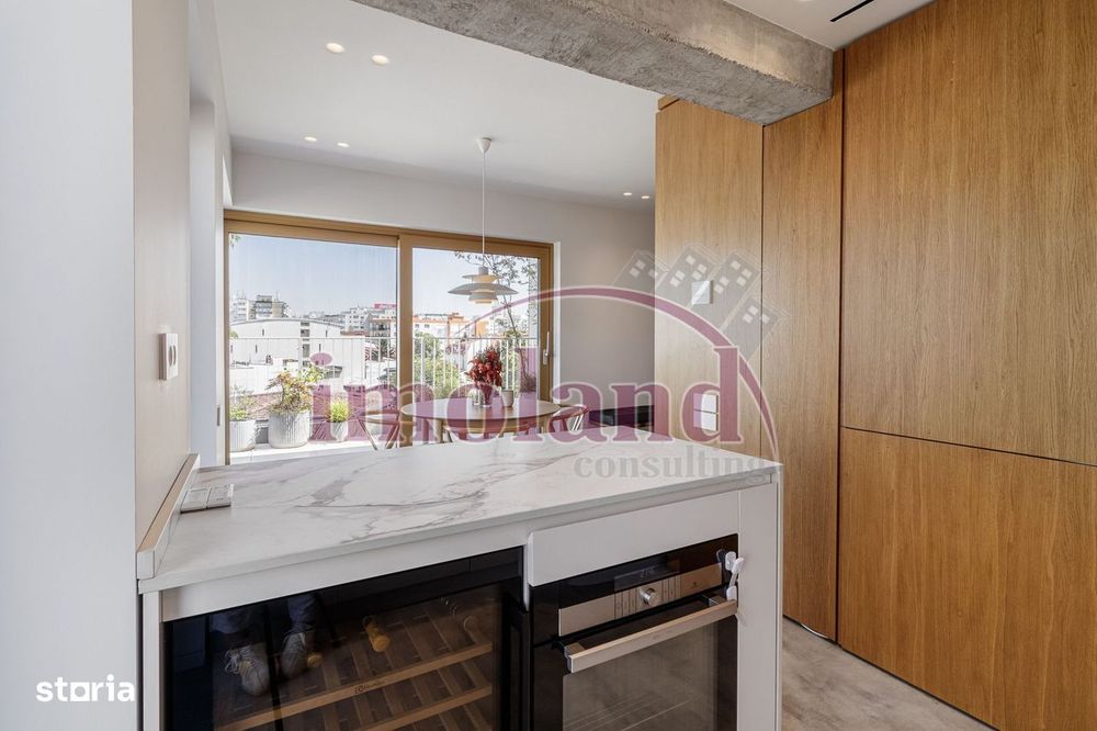 Unique Penthouse with 2 terraces and parking - Central Bucharest