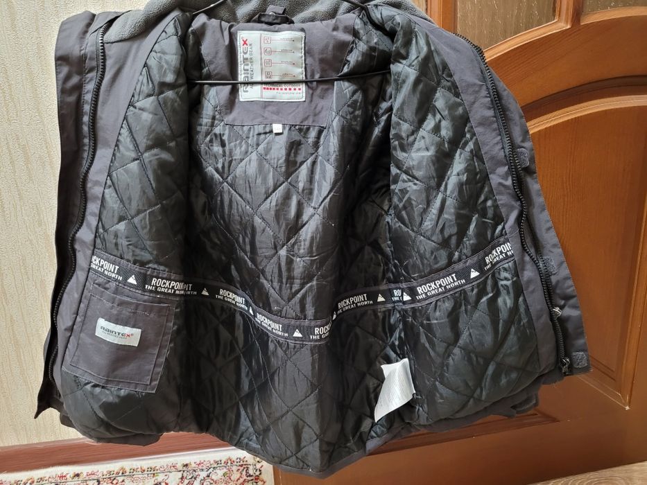 Куртка демисезонная