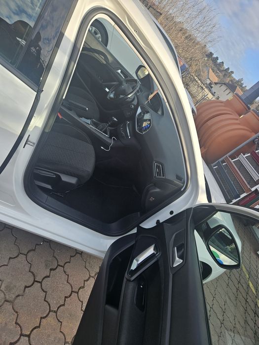 Peugeot 308 Active Pack 1.2L Puretech Turbo SS 110 CP