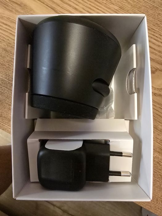 Зарядна станция Belkin