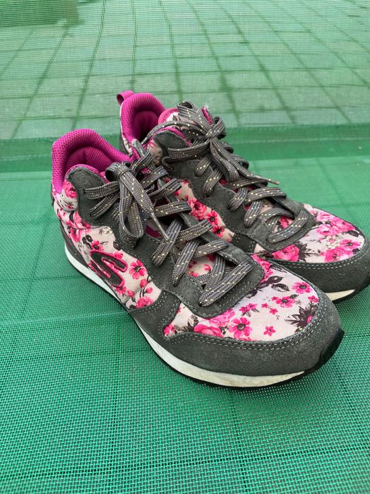 Кроссовки Skechers на девочку 37,38,39