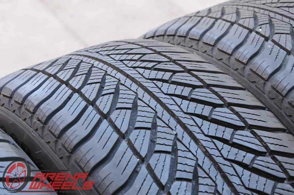 Anvelope Iarna 18 inch GoodYear UltraGrip 8 Performance 245/45 R18