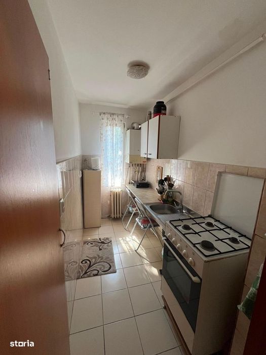 apart 1 cam dec 34 mp podu ros mob si utilat complet 320 eur usor neg
