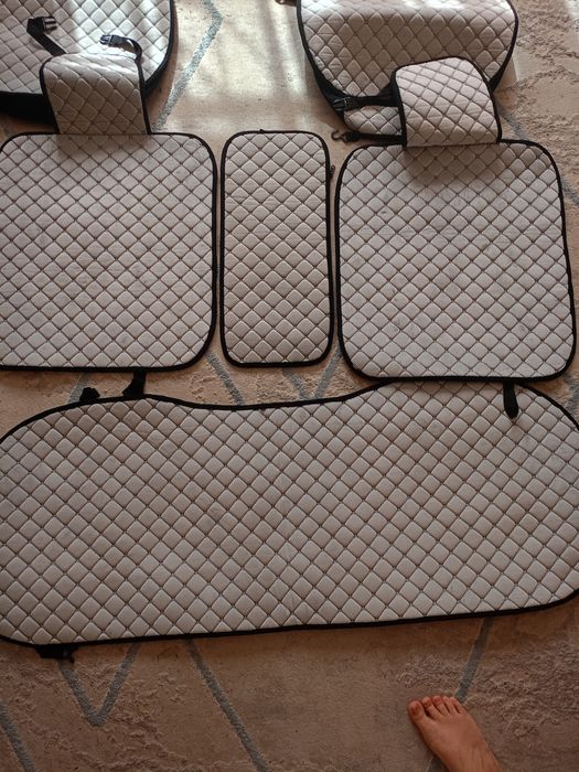 Продам чехлы на ауди