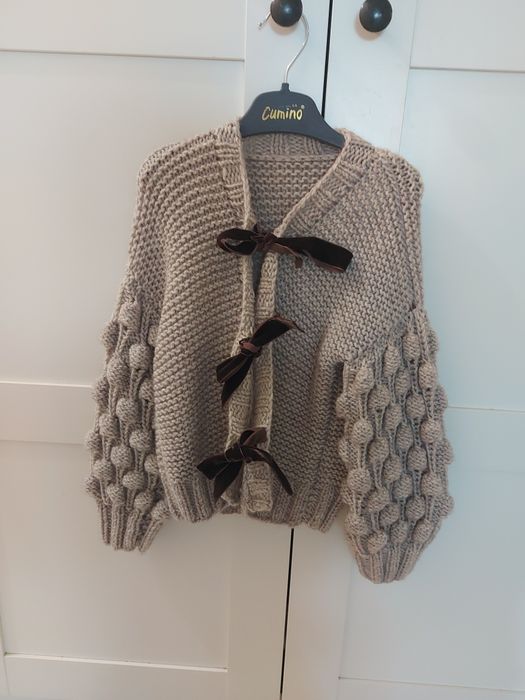 Разпродажба на дрешки на символични цени