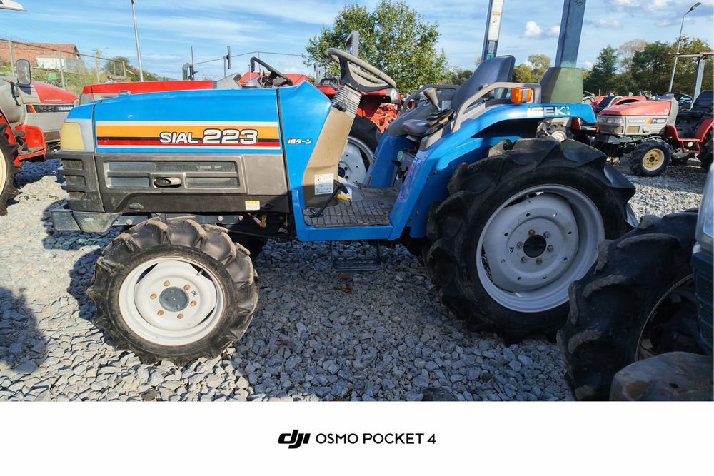Tractor Japonez Iseki Sial 223