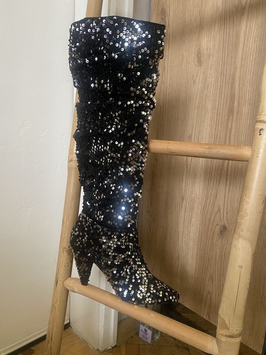 Дамски ботуши за повод