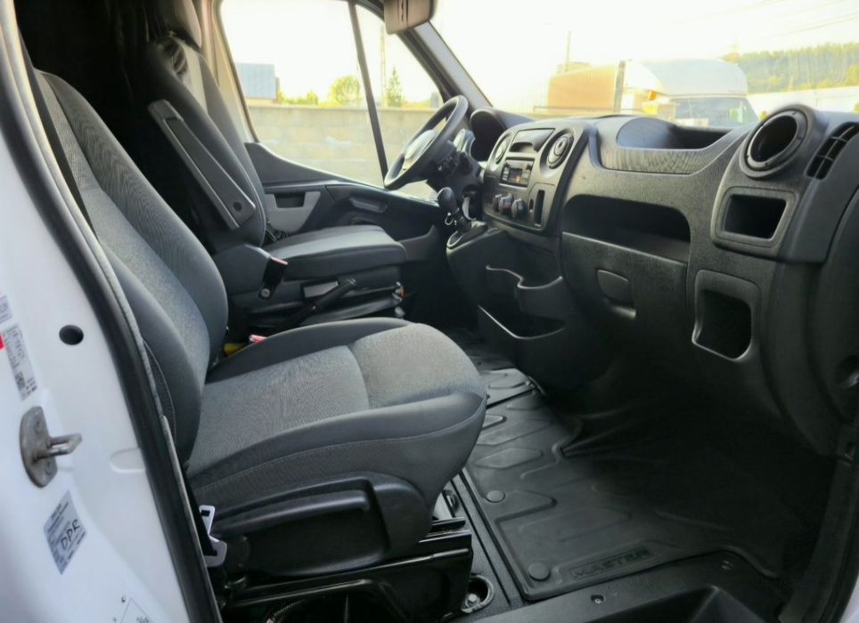 Renault Master 8 Europaleti