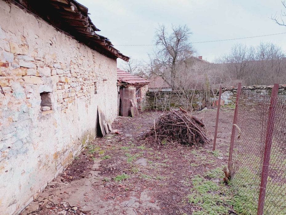 Продава се Парцел в Чирпан - 900 кв.м за 20 €/кв.м - Снимка #4